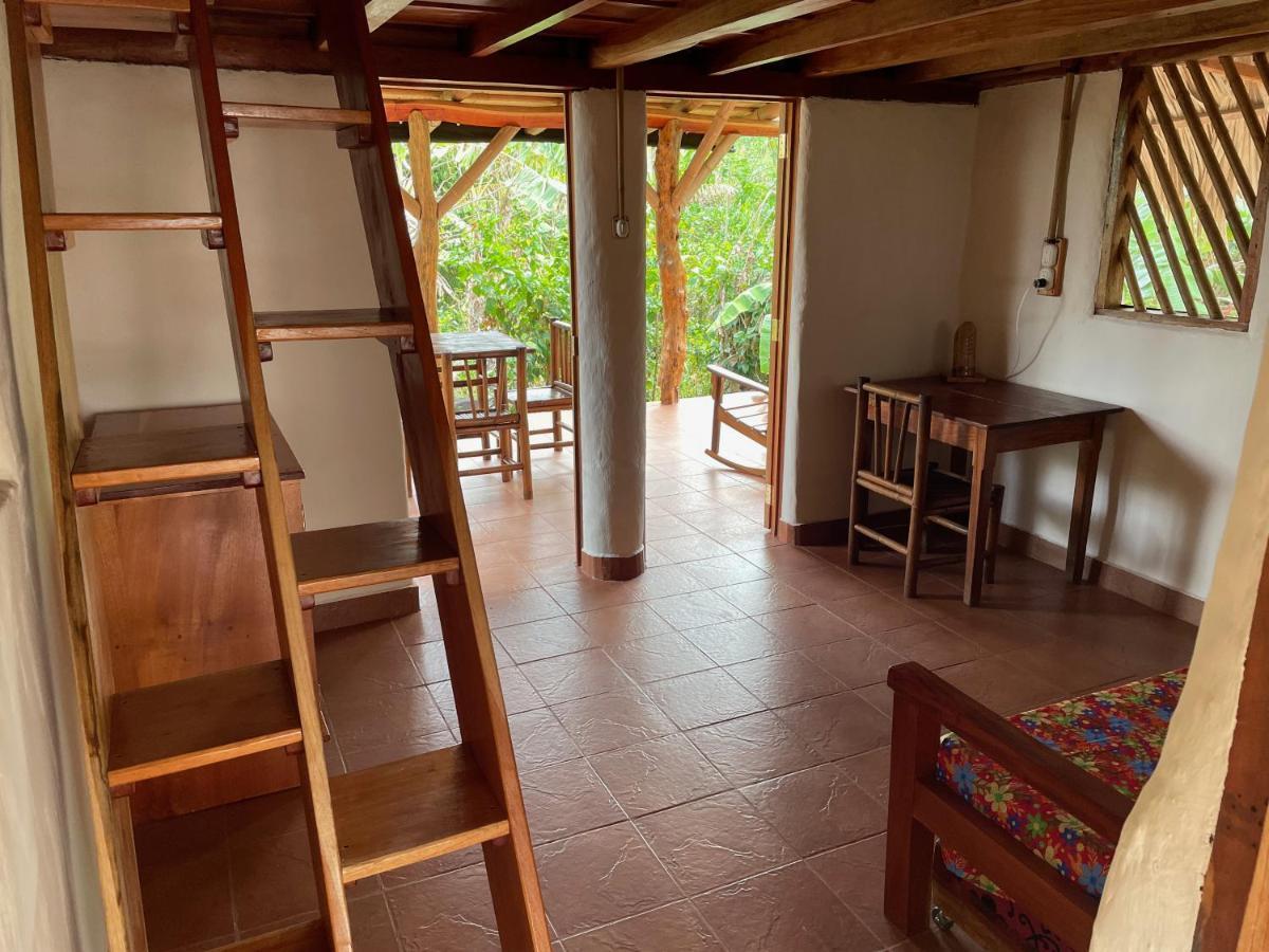 El Zopilote Hostel Balgue ภายนอก รูปภาพ